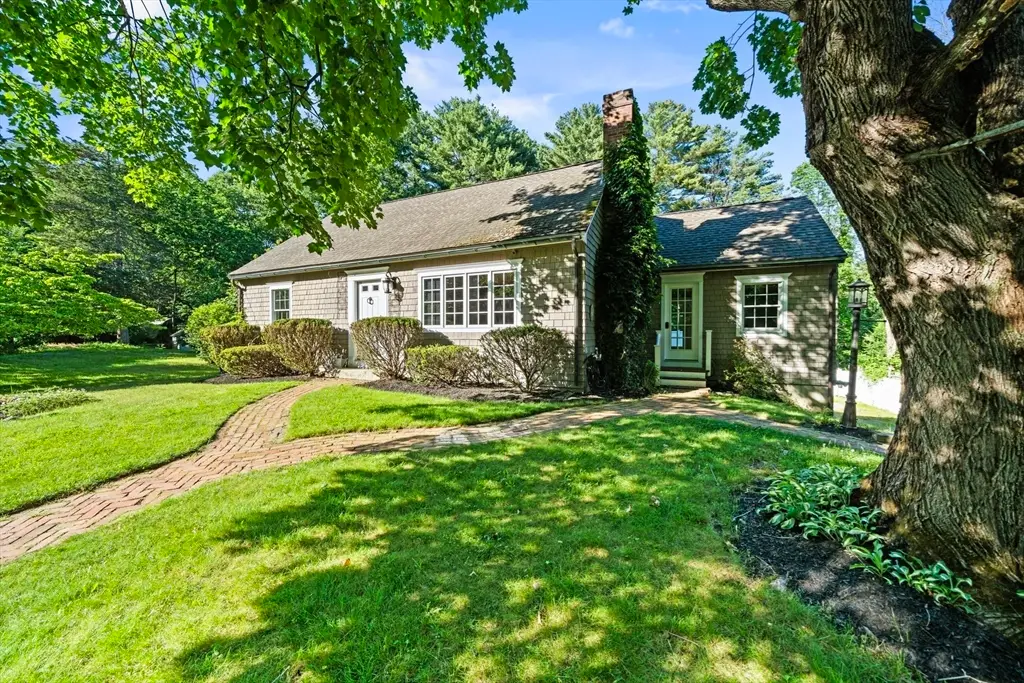158 King St, Groveland, MA 01834 - #1