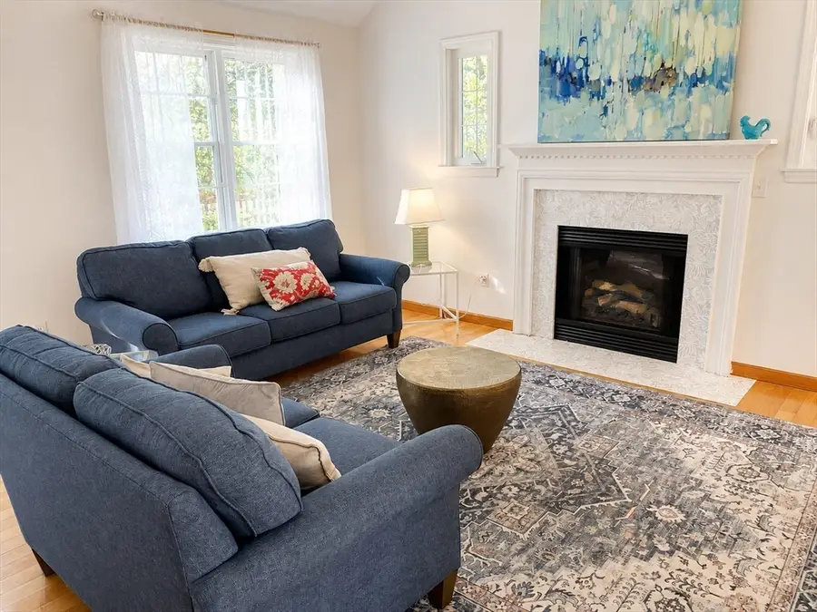 34 10th St S, Edgartown, MA 02539 - #2