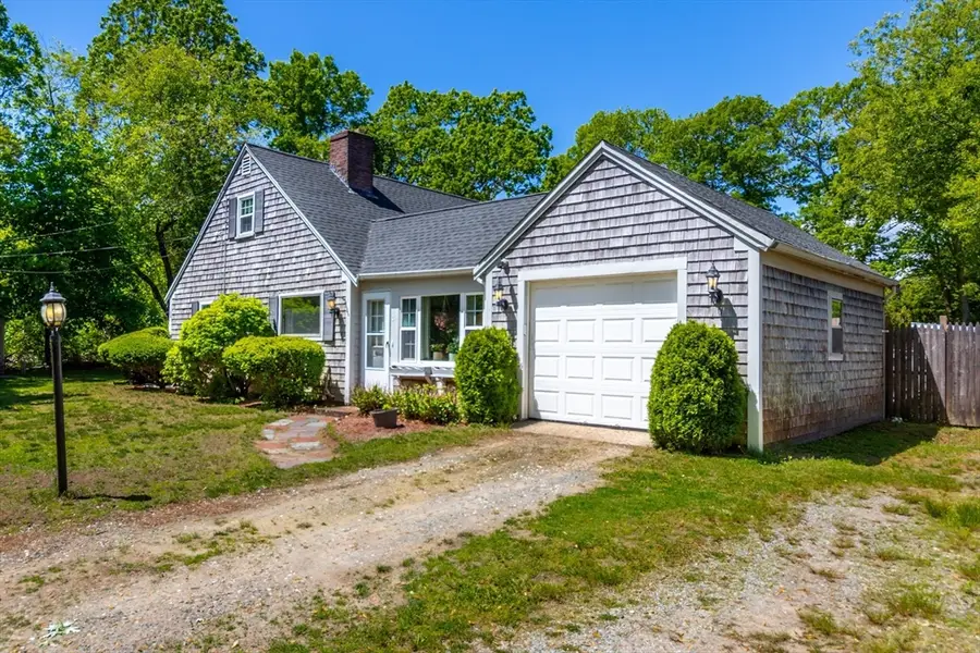 3 Yacht Club Rd, Centerville, MA 02632 - #3