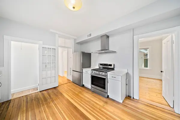 98 Boylston St #2, Brookline, MA 02445