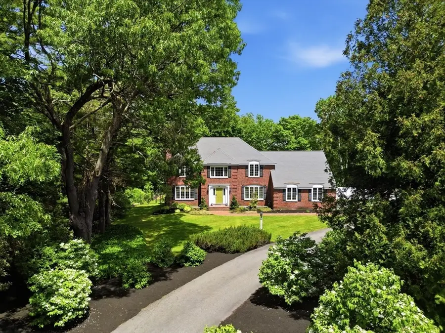39 Smithshire Estates, Andover, MA 01810 - #2