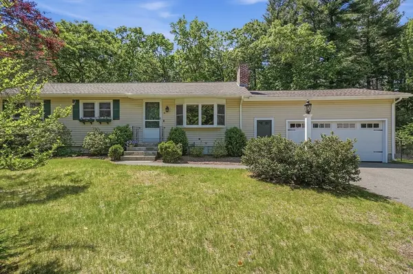 15 Kiberd Drive, Chelmsford, MA 01863
