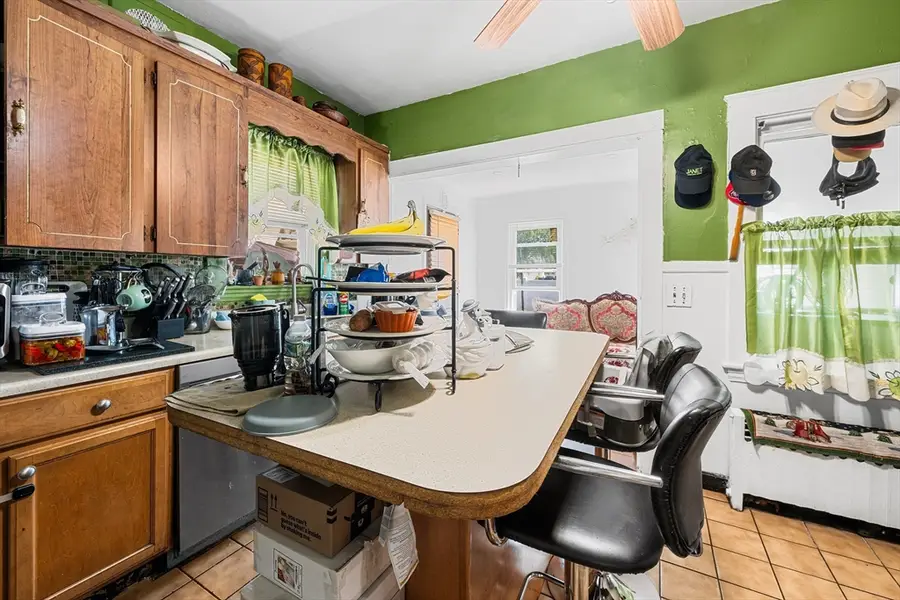 53 Nilsson St, Brockton, MA 02301 - #2
