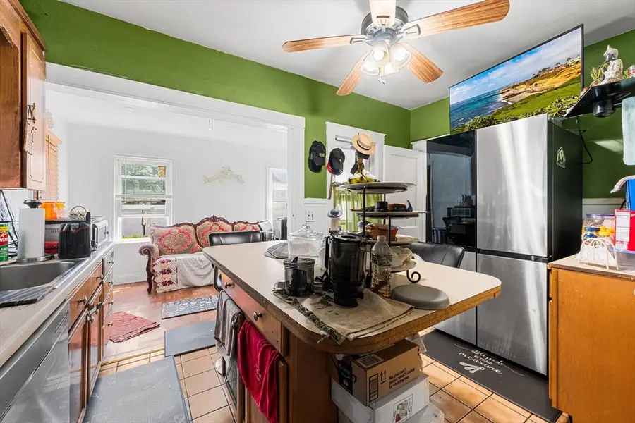 53 Nilsson St, Brockton, MA 02301 - #3
