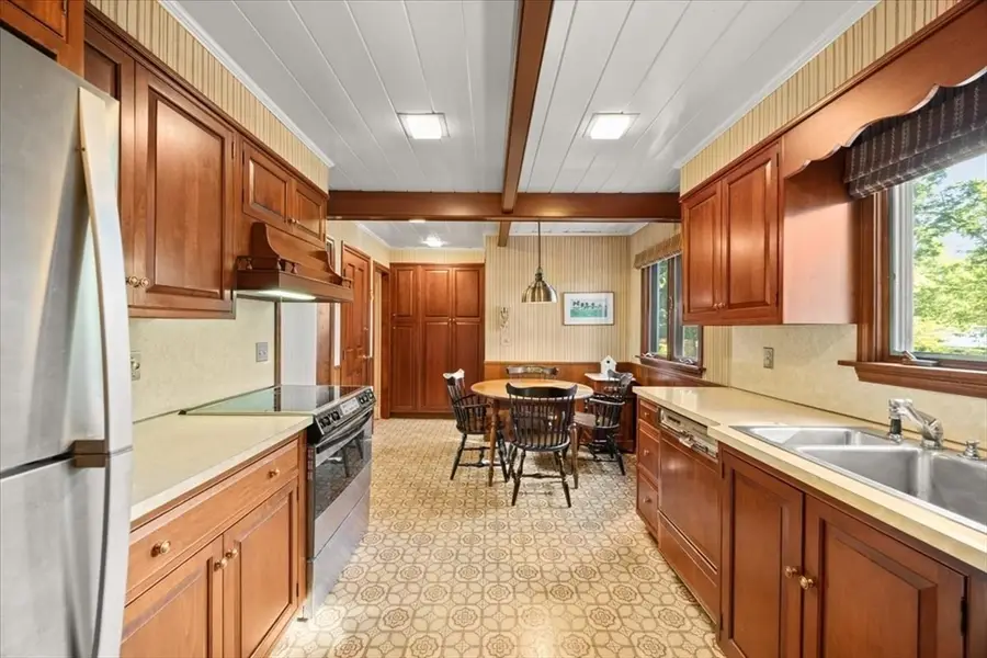 108 West St, Brockton, MA 02301 - #2