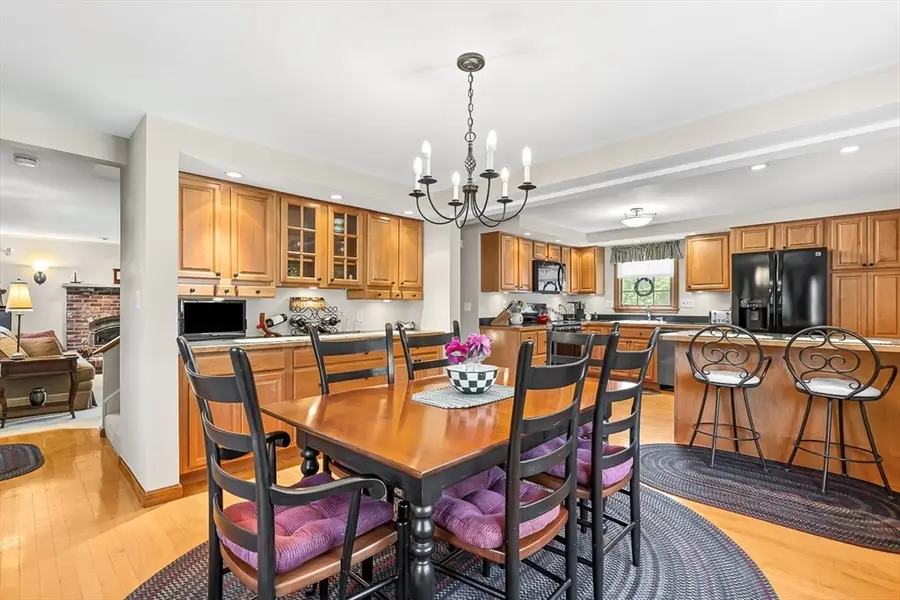 104 Arkansas Rd, Tewksbury, MA 01876 - #3