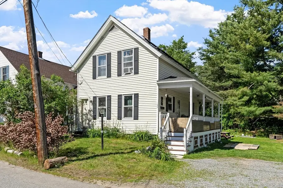 137 Spruce St, Winchendon, MA 01475 - #2