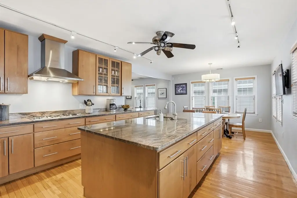 52 Boutwell Street #B, Boston, MA 02122 - #1