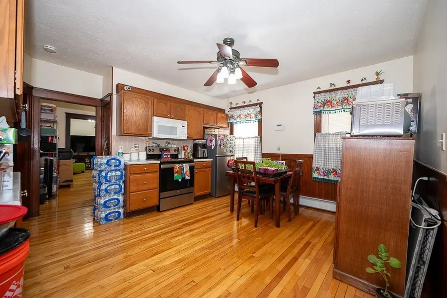 126 Sterling St, Worcester, MA 01610 - #2