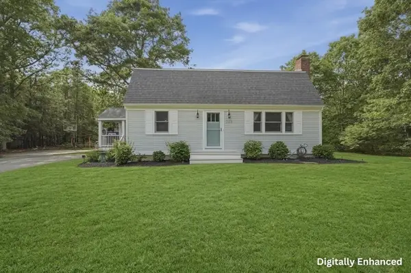 223 Plum Hollow Rd, Falmouth, MA 02536