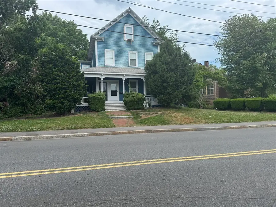 62 Summer St, Taunton, MA 02780 - #2