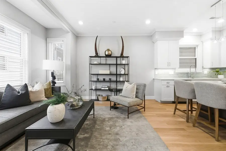 259 Gold St #1, Boston, MA 02127 - #2