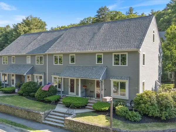 34 Country Hollow Ln #34, Haverhill, MA 01832