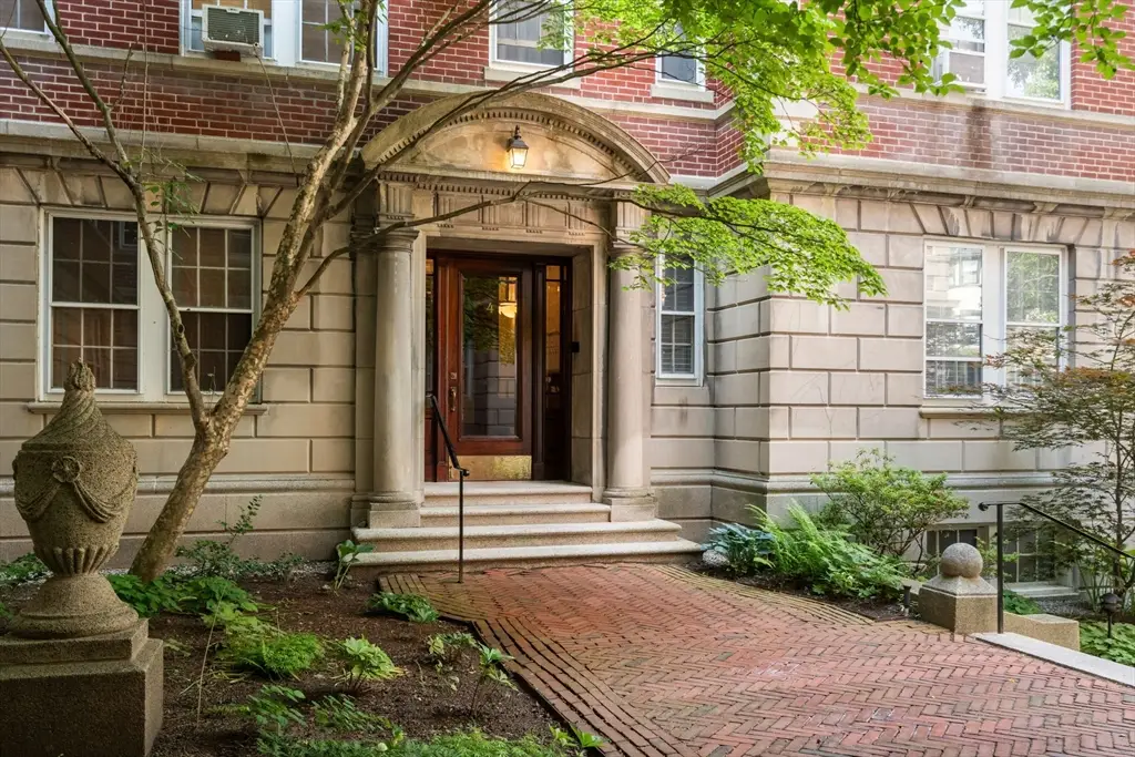 4 Washington Ave #18, Cambridge, MA 02140 - #1