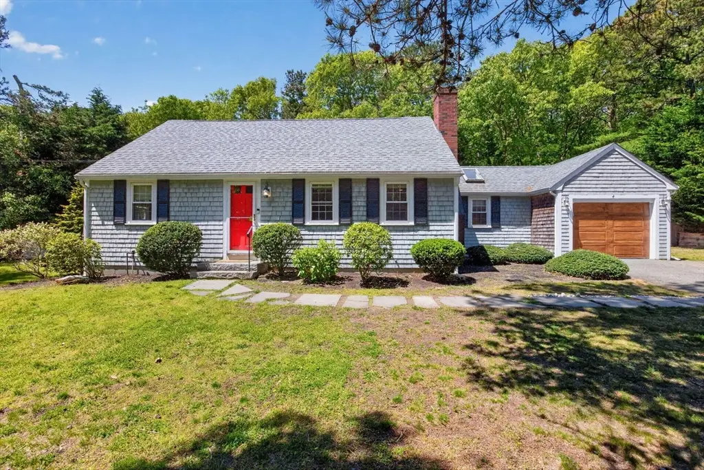 4 Forsythia Dr, Harwich, MA 02645 - #1