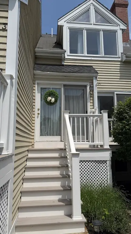 258 Lafayette Street #Unit 2, Salem, MA 01970