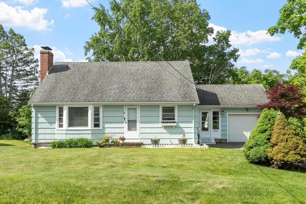 4 Cranston St, Worcester, MA 01606 - #1