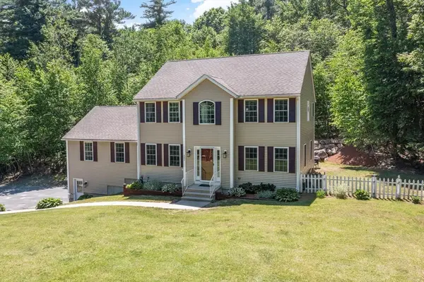 682 Ashburnham Hill Rd, Fitchburg, MA 01420