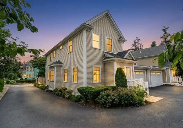 290 Nevada St #290, Newton, MA 02460