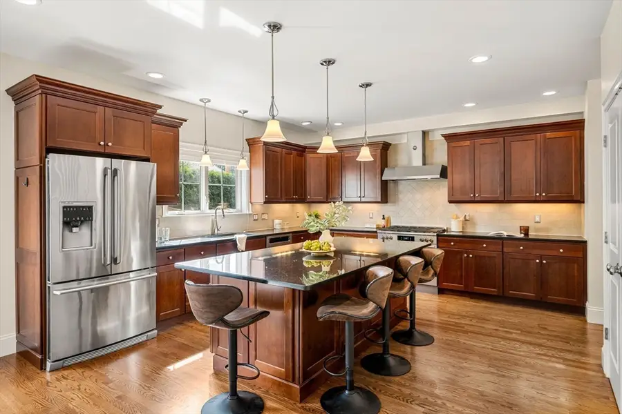 290 Nevada St #290, Newton, MA 02460 - #3