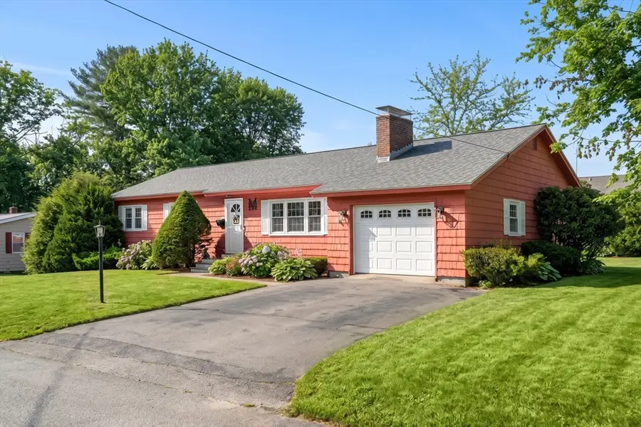 77 W Albert St, Lowell, MA 01851 - #2