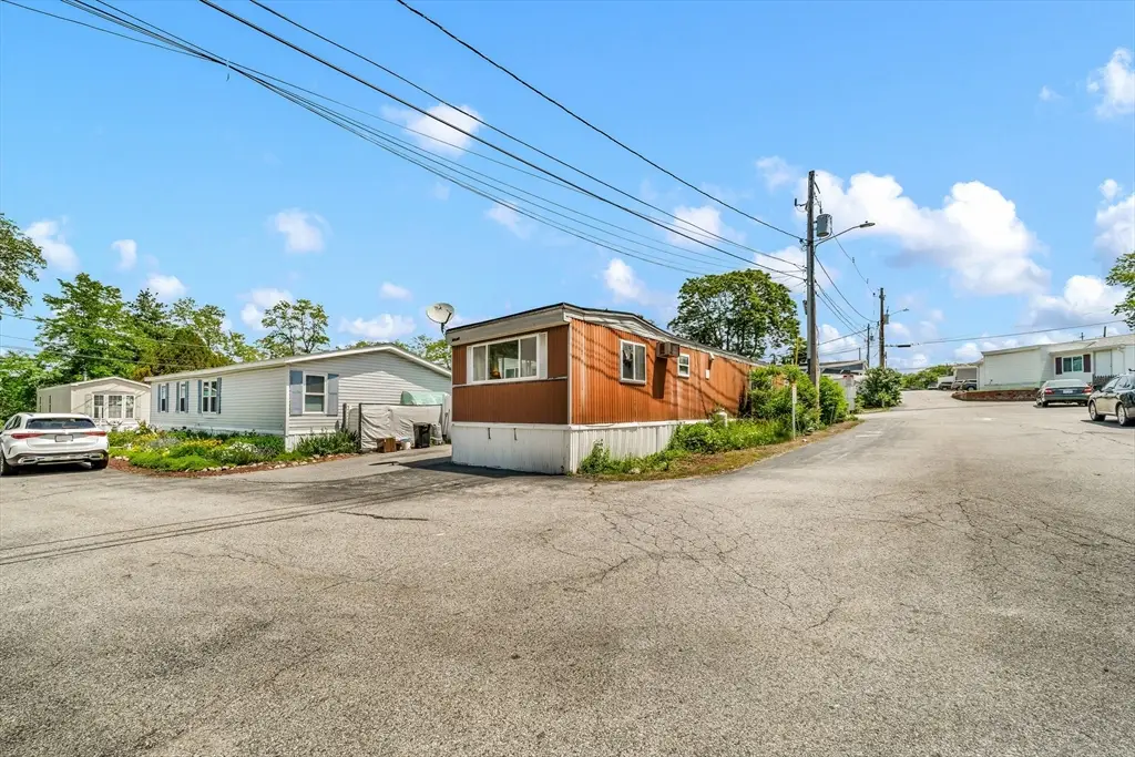 154 Newbury St #26, Peabody, MA 01960 - #1
