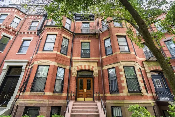 333 Beacon St #3, Boston, MA 02116