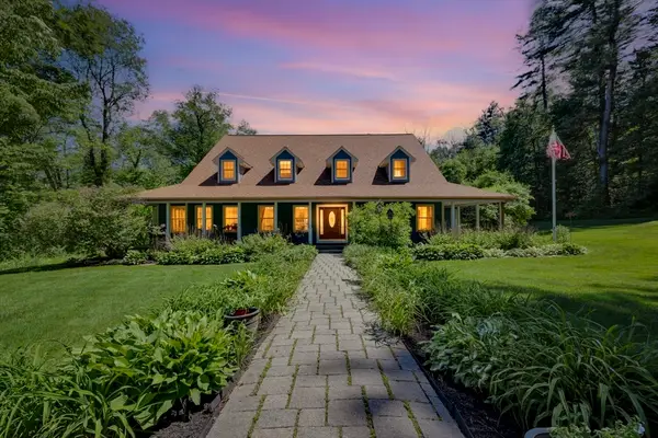 196 Brigham Hill Rd, Grafton, MA 01536