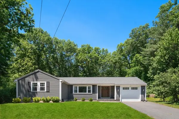 122 Trull Rd, Tewksbury, MA 01876