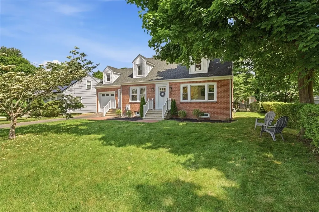 82 Lincoln Park, Longmeadow, MA 01106 - #1