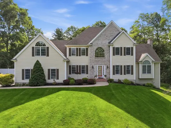 74 Whipple Brook Road, Wrentham, MA 02093