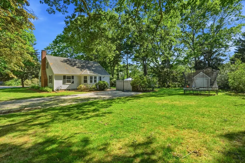 32 Wadsworth Rd, Duxbury, MA 02332 - #1