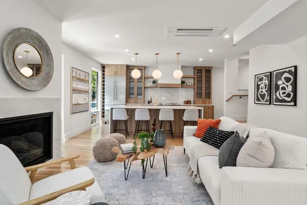 24 Wendell #3, Cambridge, MA 02138