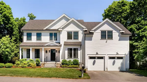 19 Cottage St, Lexington, MA 02420
