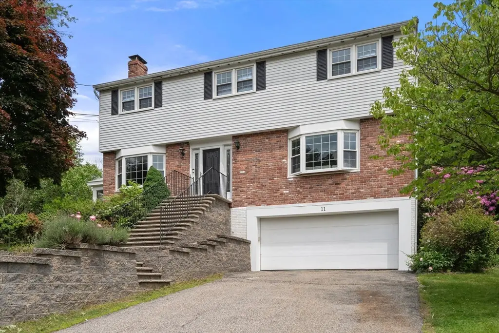 11 Foxhill Rd, Framingham, MA 01701 - #1