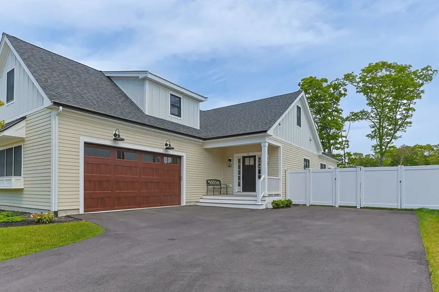 17 Josiah Path, Falmouth, MA 02540 - #2