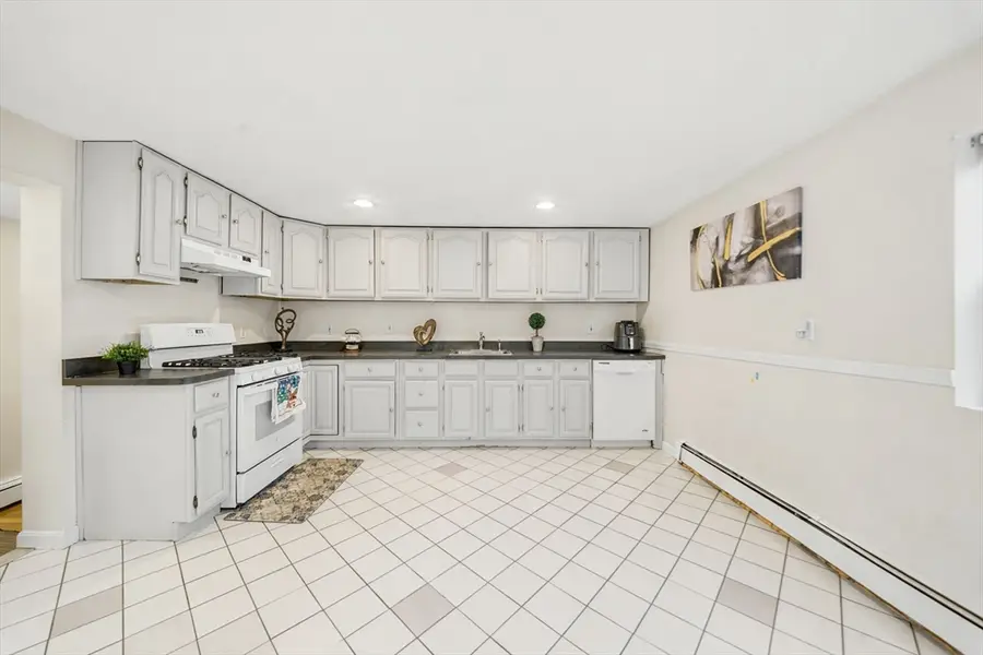 14-16 Moore St, Quincy, MA 02169 - #3