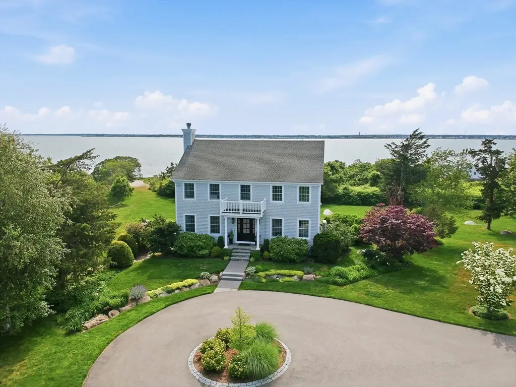 1 Smugglers Rd, Fairhaven, MA 02719 - #1