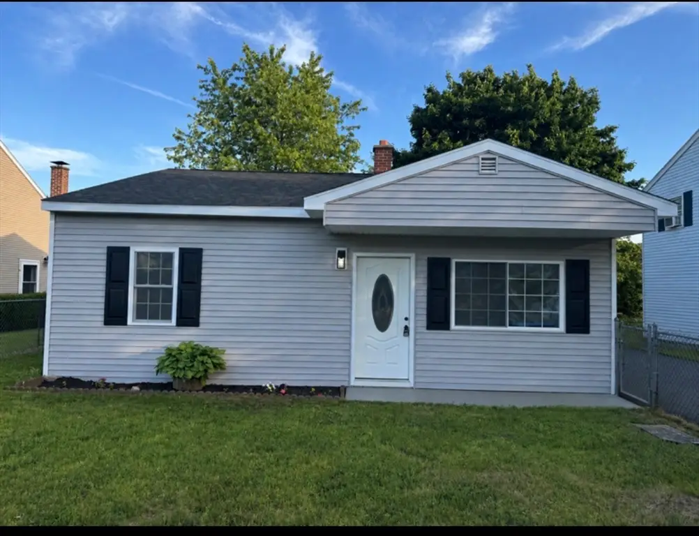 27 Dubois St, Springfield, MA 01151 - #1