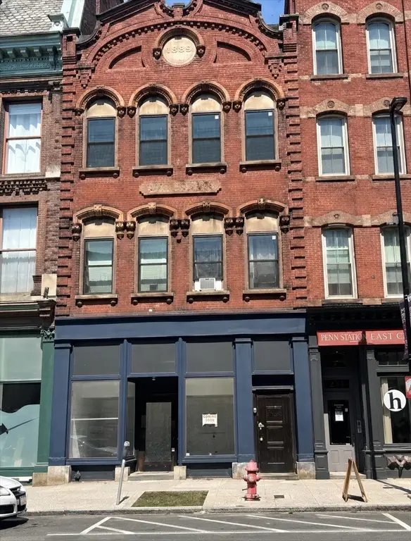 181-183 High St, Holyoke, MA 01040