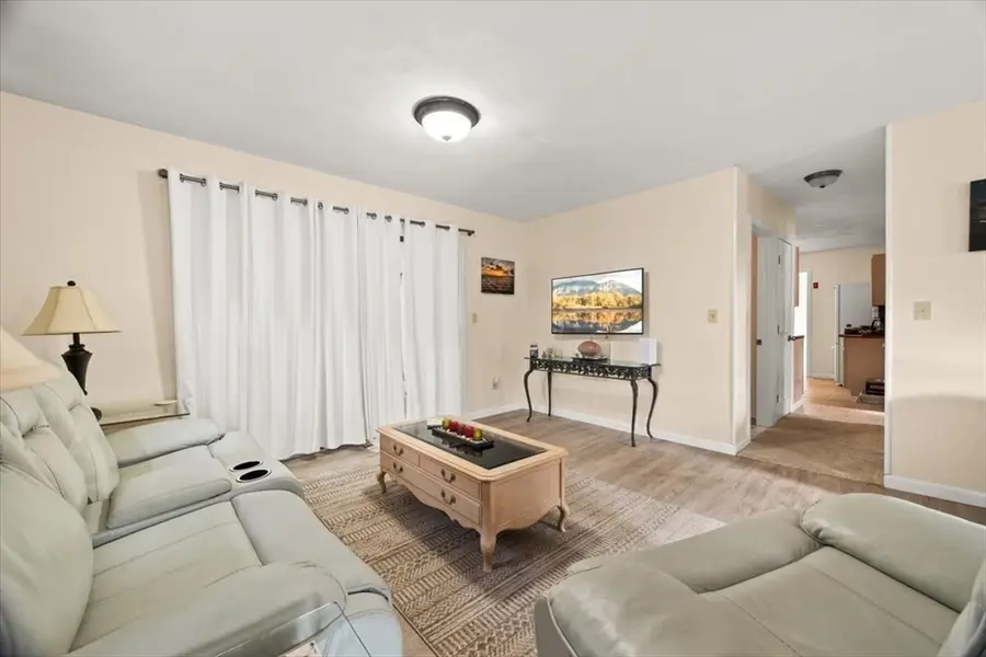 10 Bayberry Ln, Mattapoisett, MA 02739 - #3