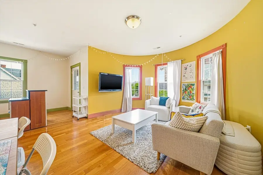 12-14 Everett St #202, Boston, MA 02134 - #3