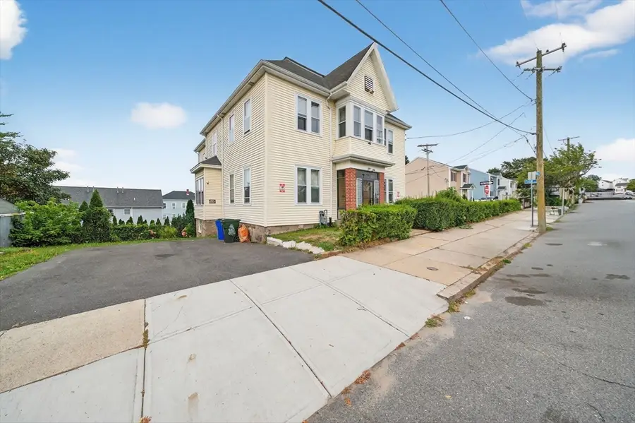 420 Bradford Ave., Fall River, MA 02721 - #2