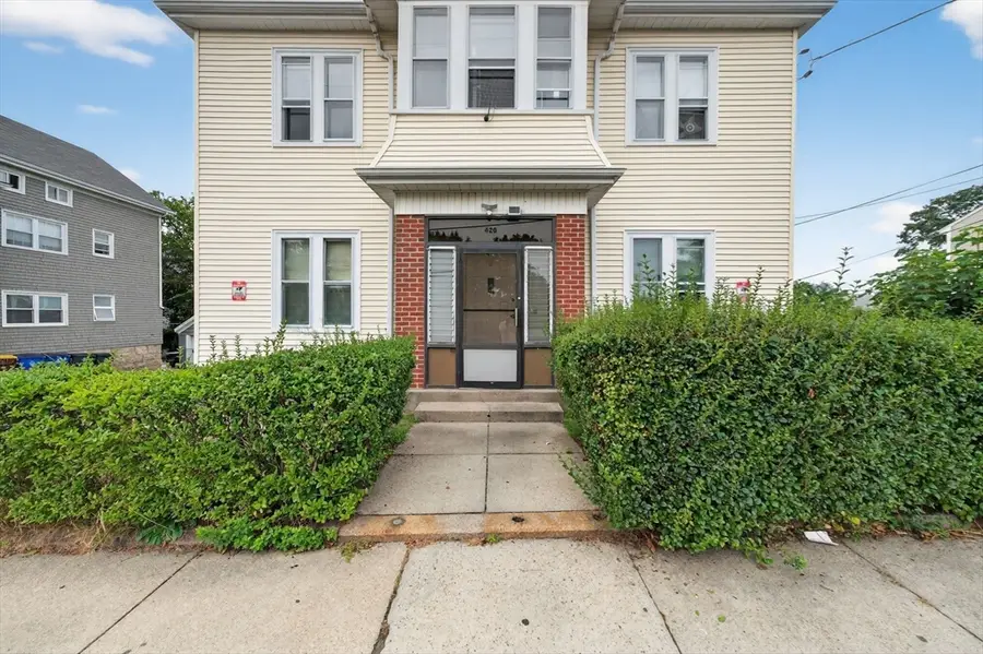 420 Bradford Ave., Fall River, MA 02721 - #3