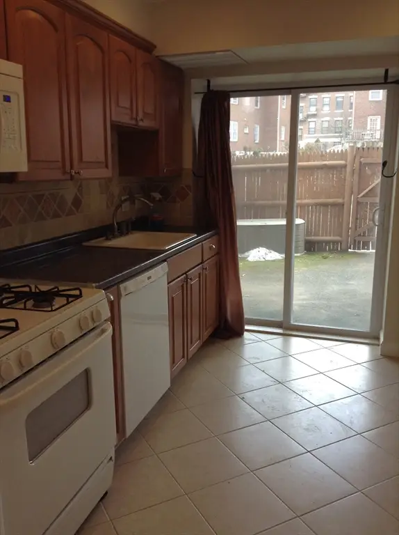 1734 Commonwealth Ave #1, Boston, MA 02135 - #3