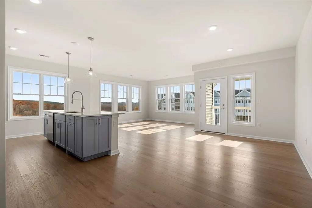 5 Peters Farm Way #7106, Westborough, MA 01581 - #1