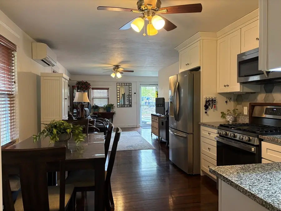 353 Massasoit, East Providence, RI 02914 - #3