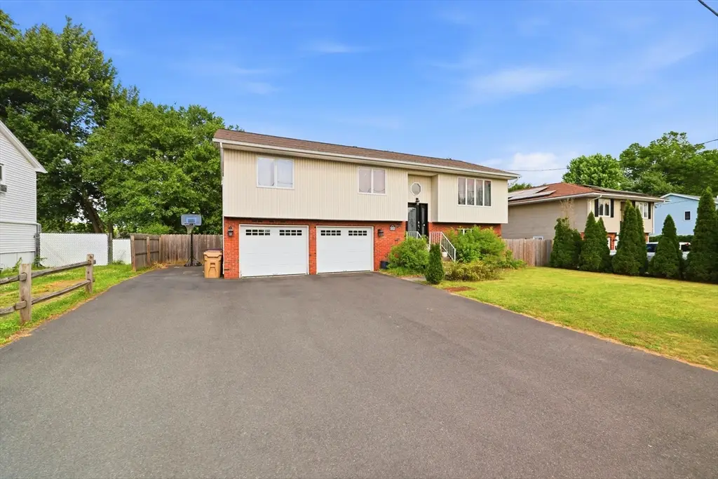 128 Swan Ave, Ludlow, MA 01056 - #1