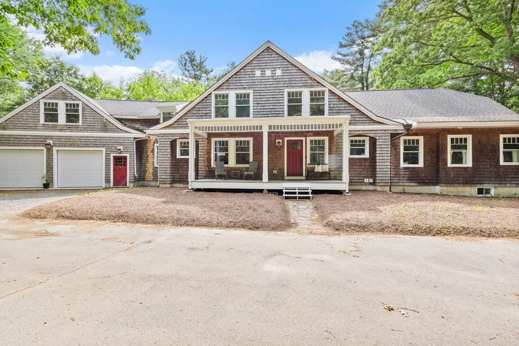 44 Granite St, Medway, MA 02053 - #1