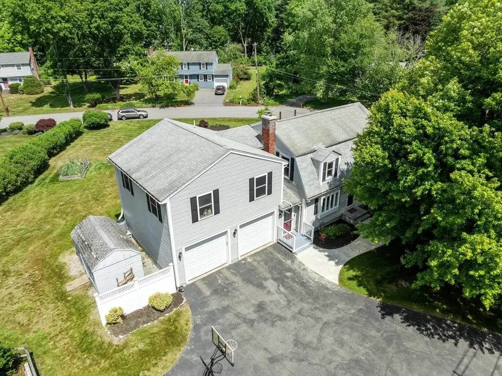 37 Newtown Rd, Acton, MA 01720 - #1